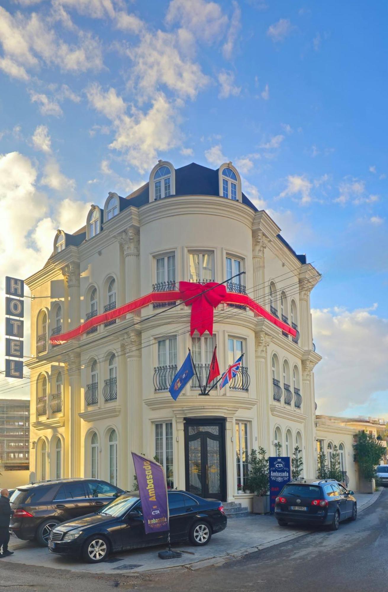 Hotel Ambasada Qta Patza-Kuqani Exterior photo